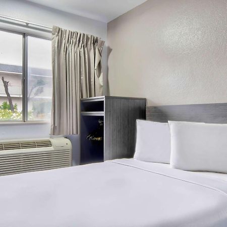 Motel 6-Austin, Tx - North ภายนอก รูปภาพ