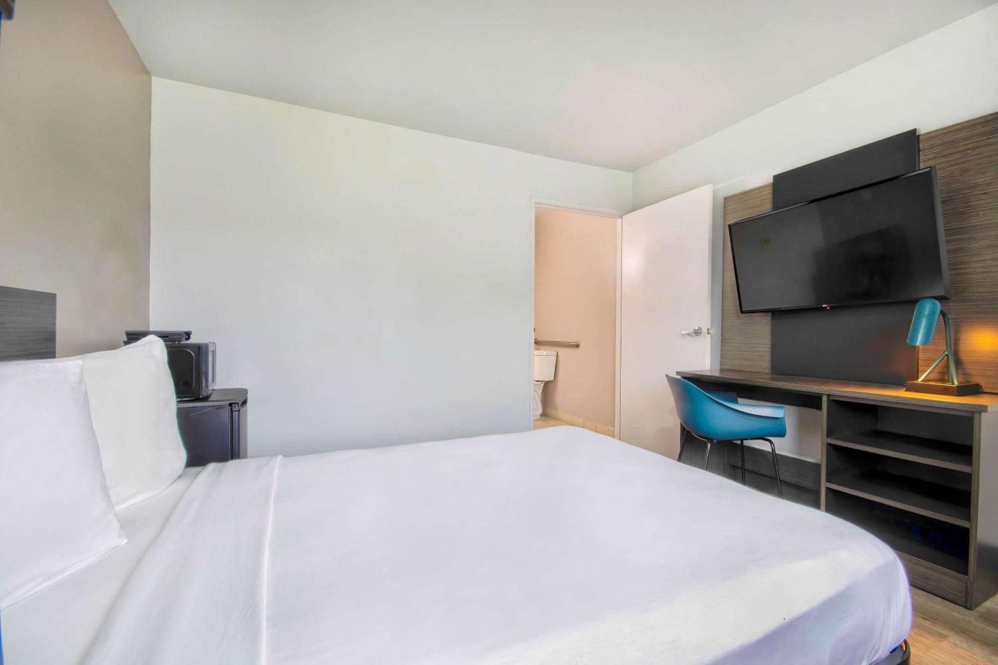 Motel 6-Austin, Tx - North ภายนอก รูปภาพ