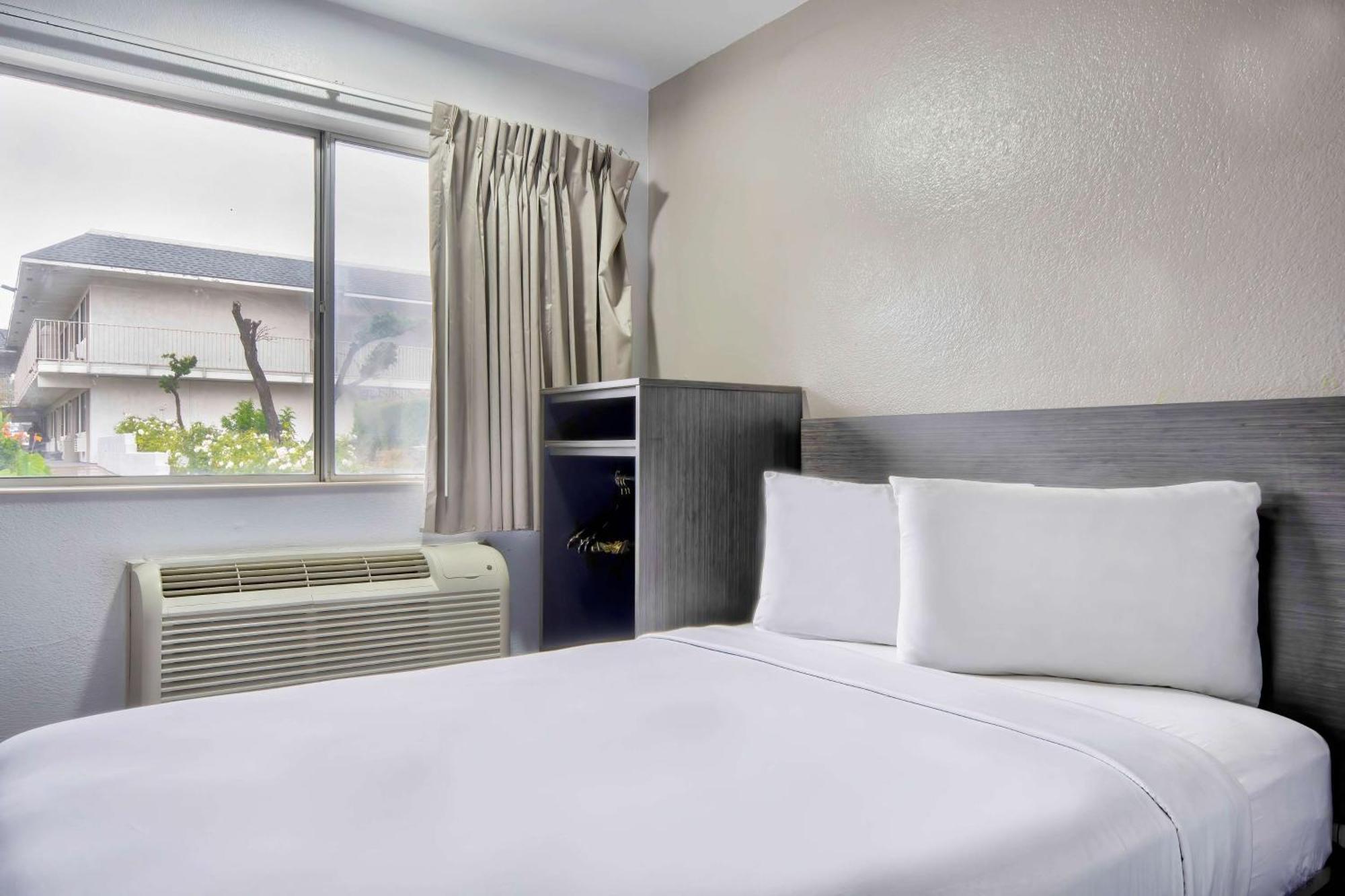 Motel 6-Austin, Tx - North ภายนอก รูปภาพ