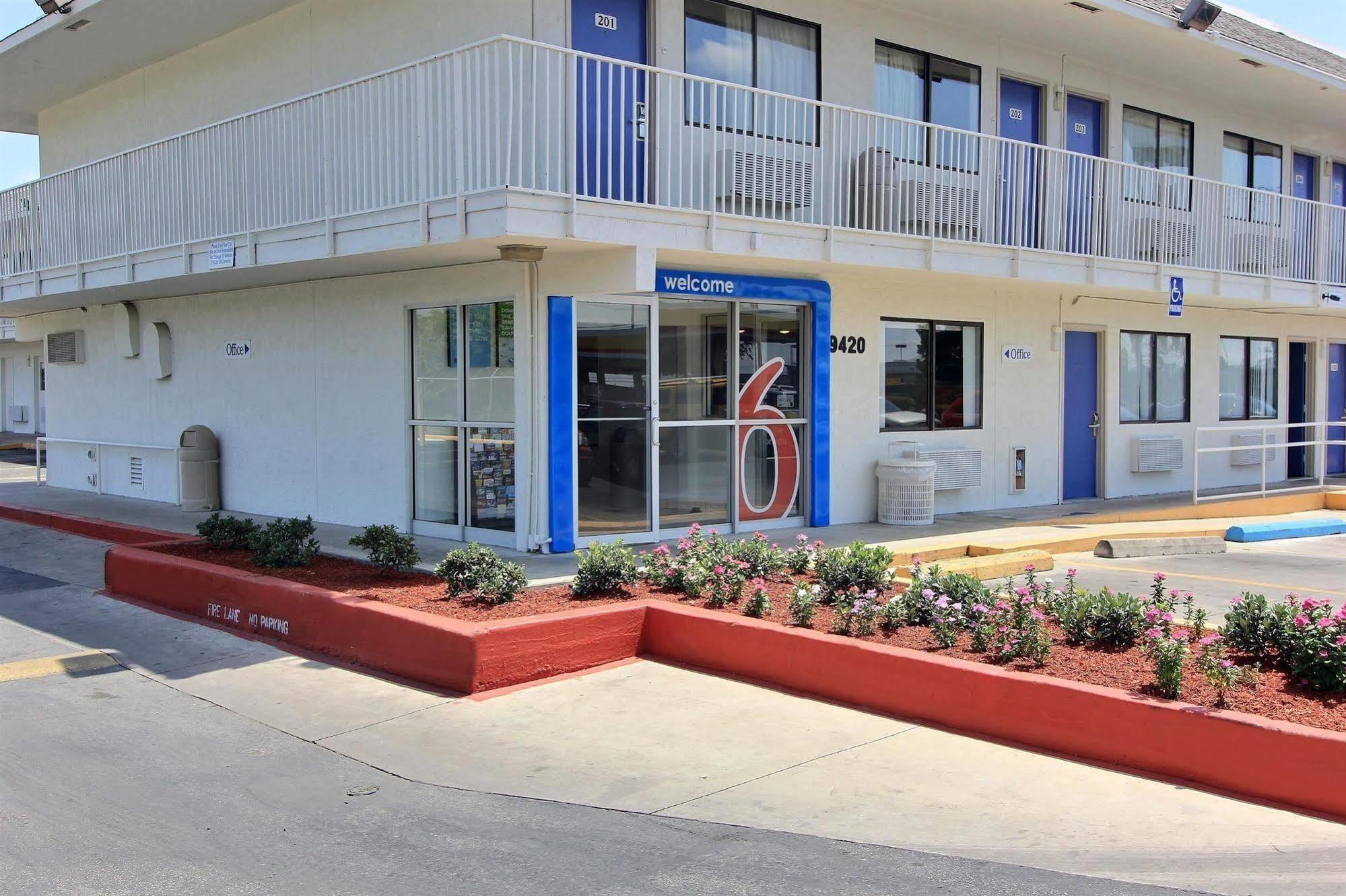 Motel 6-Austin, Tx - North ภายนอก รูปภาพ